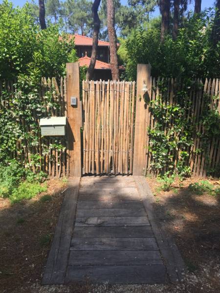 Portillon en ganivelle