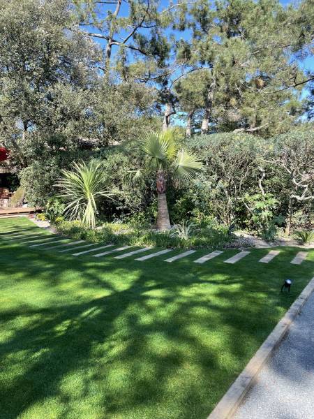 Chemin de traverse allant du Boulodrome à la terrasse